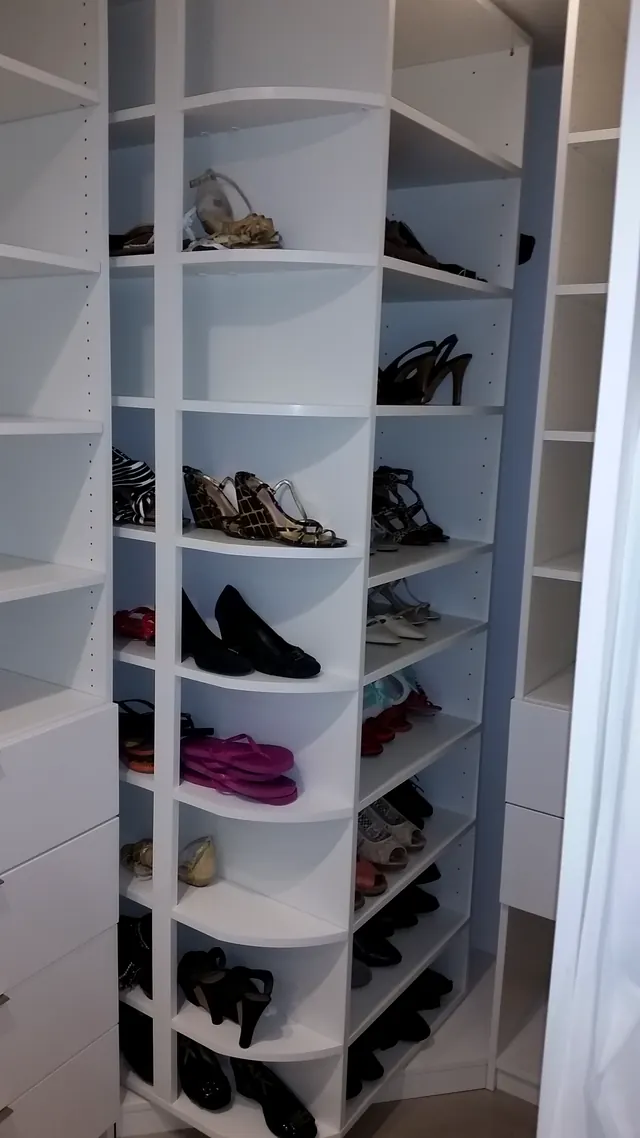 Custom rotating shoe closet (zapatera) built in Hialeah