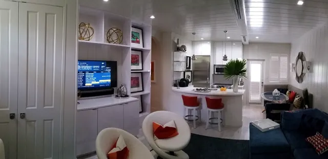 Custom millwork project in Miami — project 1